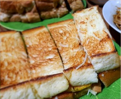 Roti gandum asin perseorangan